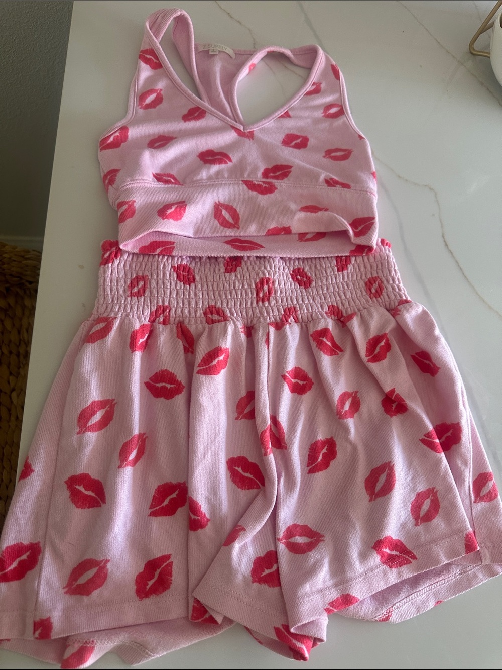 Z Supply Pink Lip Print Two-Piece Tank & Shorts pajama set size small